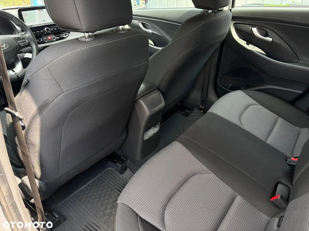 Hyundai i30 1.0 T-GDI Modern - 10