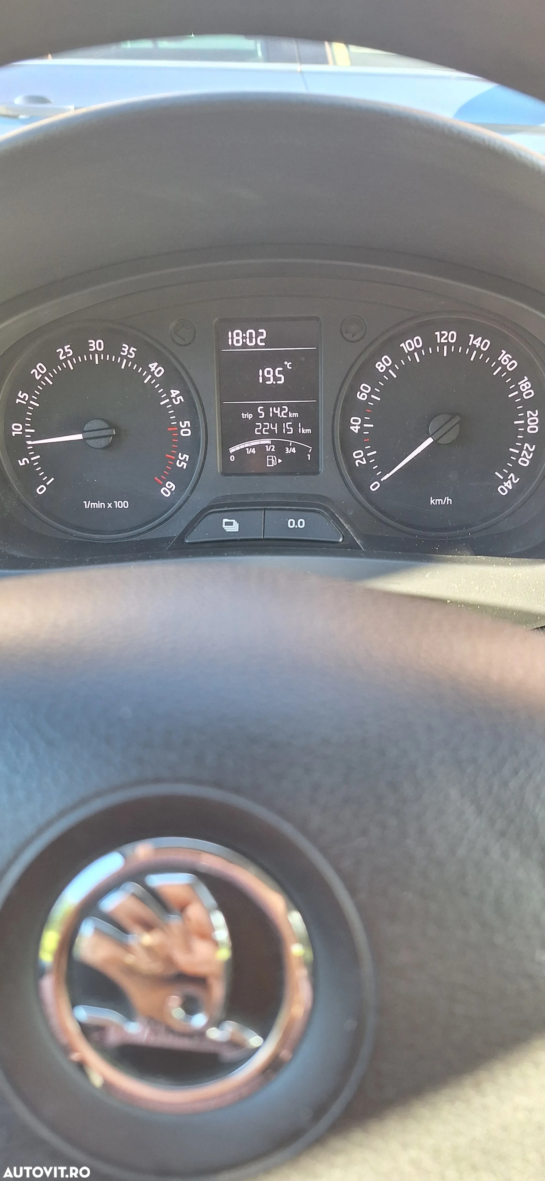Skoda RAPID 1.6 TDI Active - 6