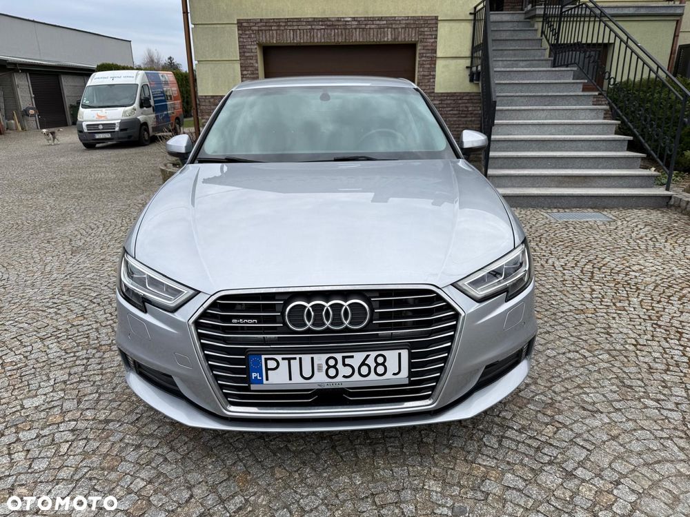 Audi A3 Sportback - 2