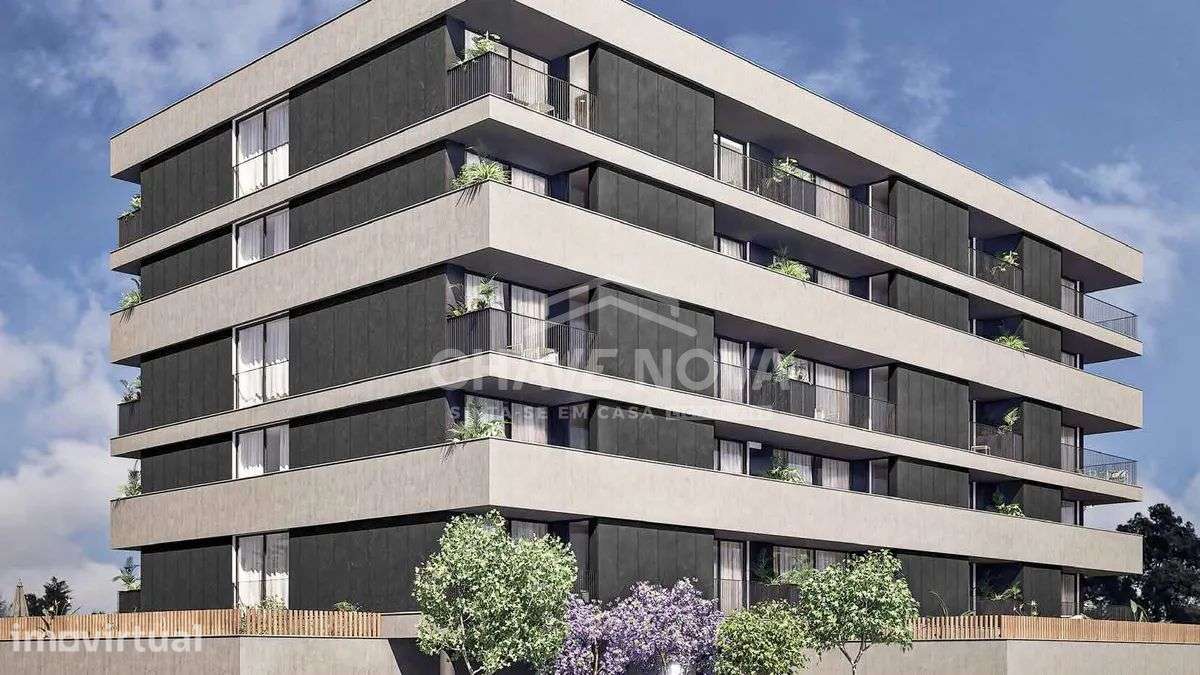 T2 Novo c/ Lugar de Garagem em S. João da Madeira - Grande imagem: 2/24