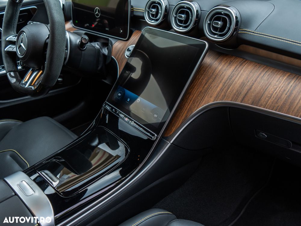 MERCEDES-BENZ C-Class 2024 — imagine 32