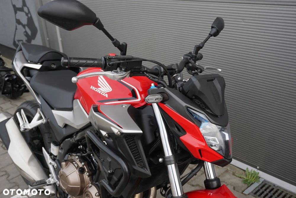 Honda CB - 9