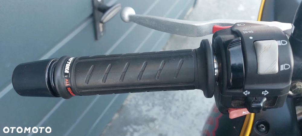 Yamaha TDM - 21