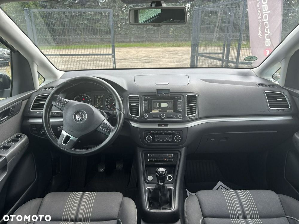 Volkswagen Sharan - 22