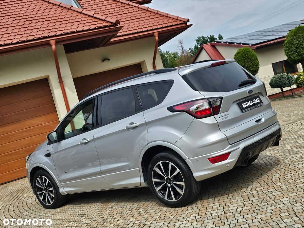 Ford Kuga 2.0 TDCi 4x4 ST-Line - 27