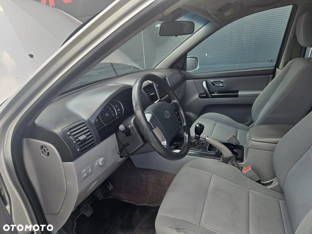 Kia Sorento 2.5 CRDi VGT EX - 10