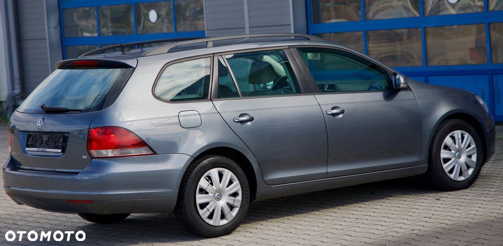 Volkswagen Golf 1.6 Edition - 12