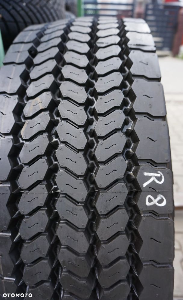 1x Continental HSW Scandinavia 285/70R19,5 145/143M  R8 - 2