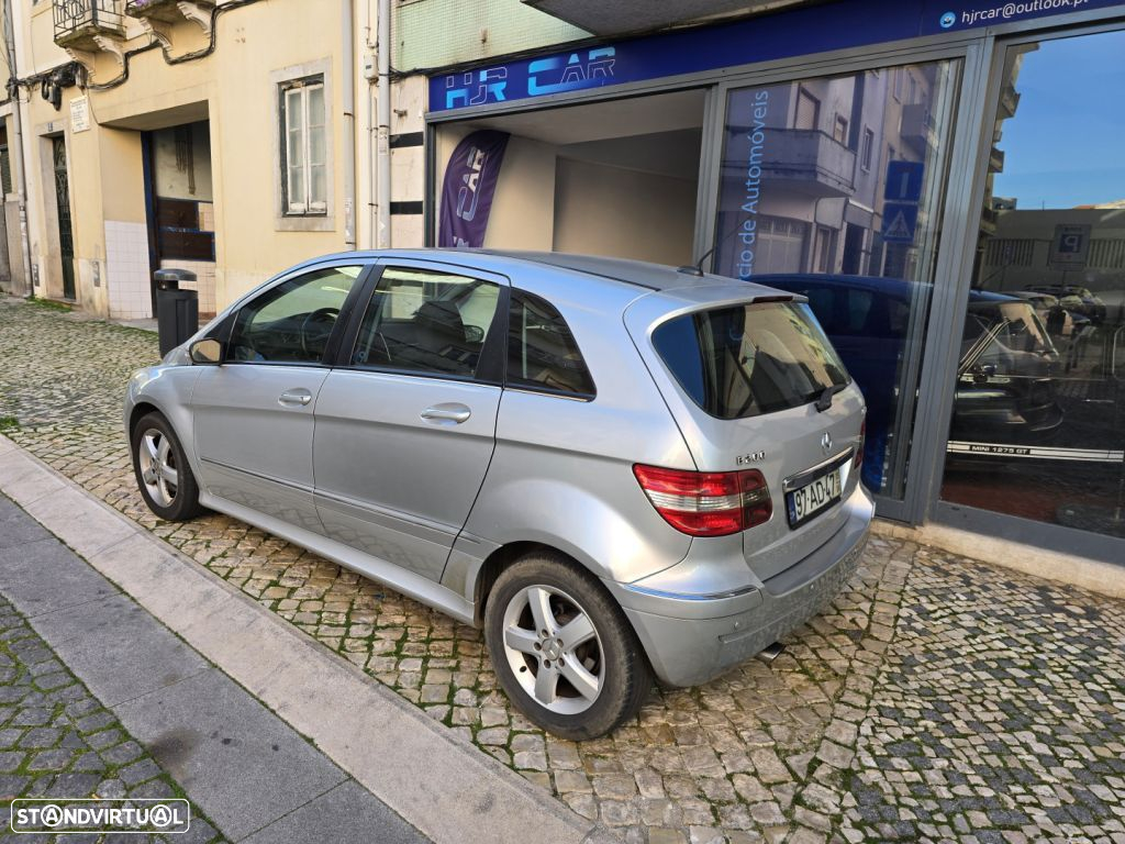 Mercedes-Benz B 200 CDi - 4