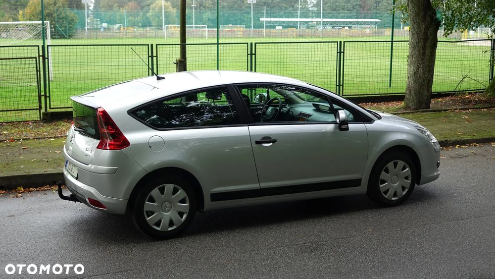 Citroën C4 Coupe 1.6 16V VTR - 34