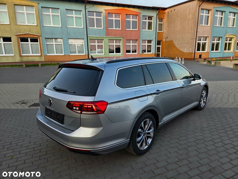 Volkswagen Passat 2.0 TDI EVO Business DSG - 8