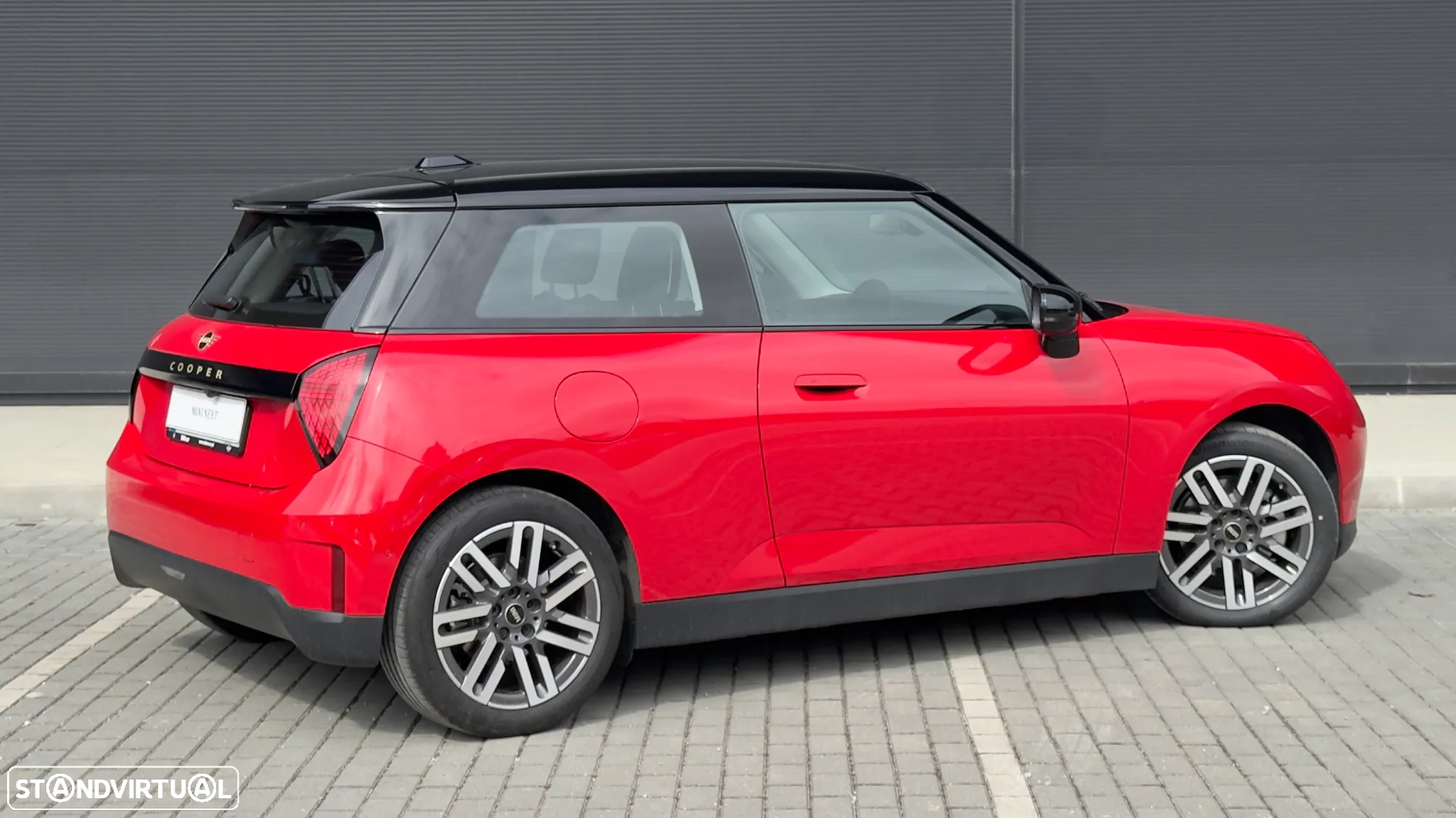 MINI 3 Portas Cooper E Classic S - 4