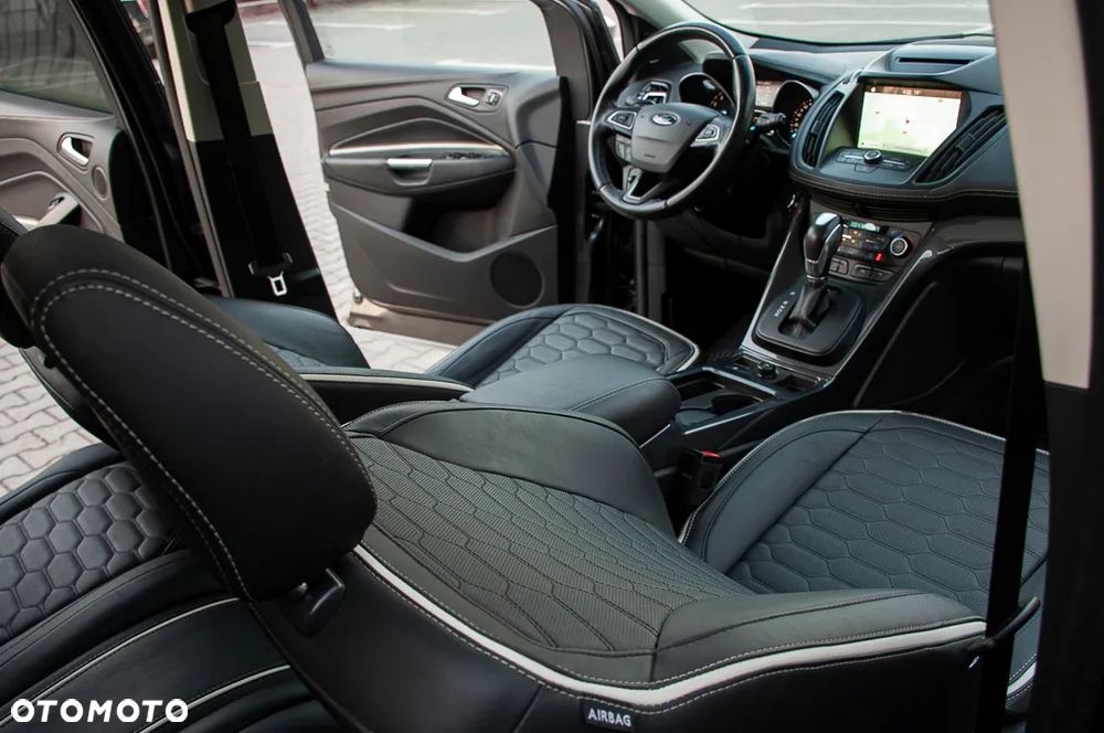 Ford Kuga 2.0 EcoBoost 4x4 ST-Line - 18