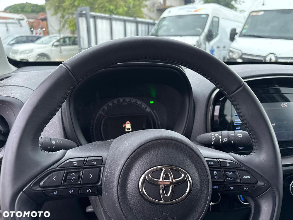 Toyota Aygo X Limited - 15