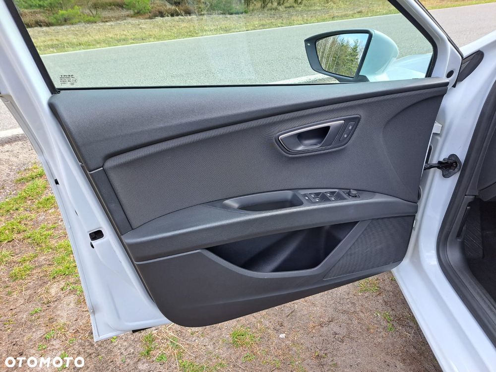 Seat Leon 2.0 TDI DPF Start&Stop Style - 33