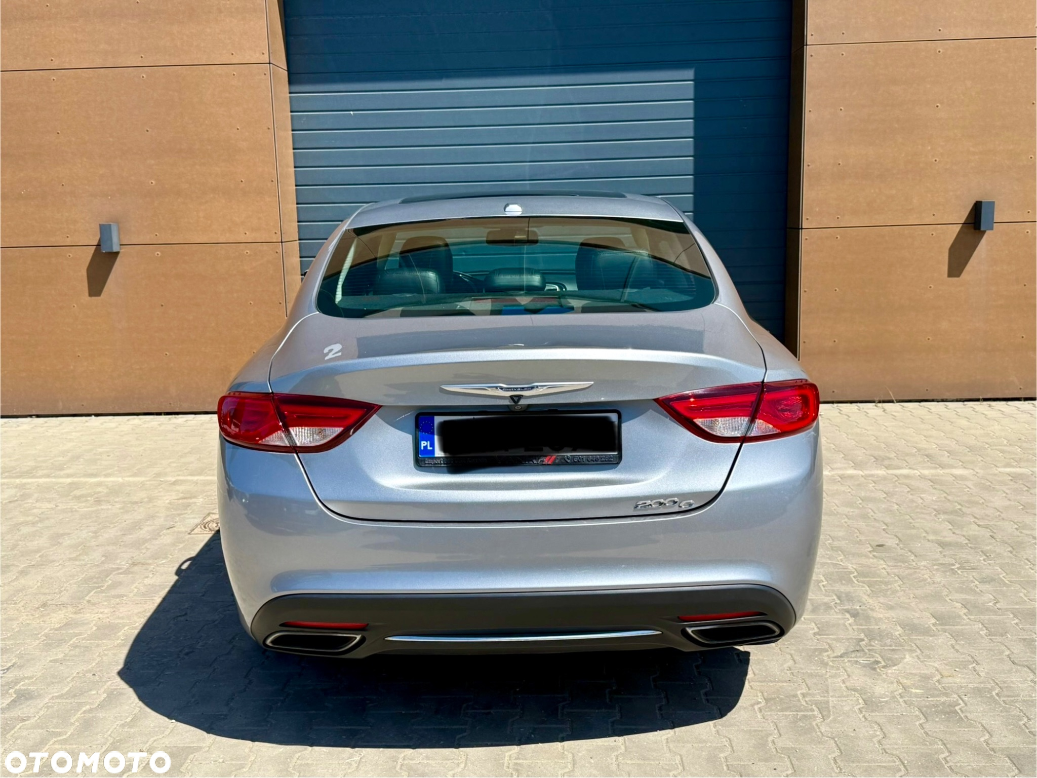 Chrysler 200 - 5