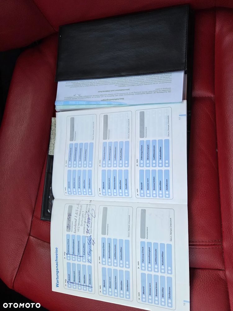 BMW Seria 3 320i - 12