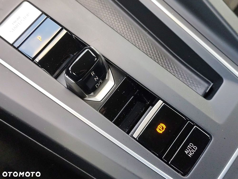 Volkswagen Golf Variant - 22