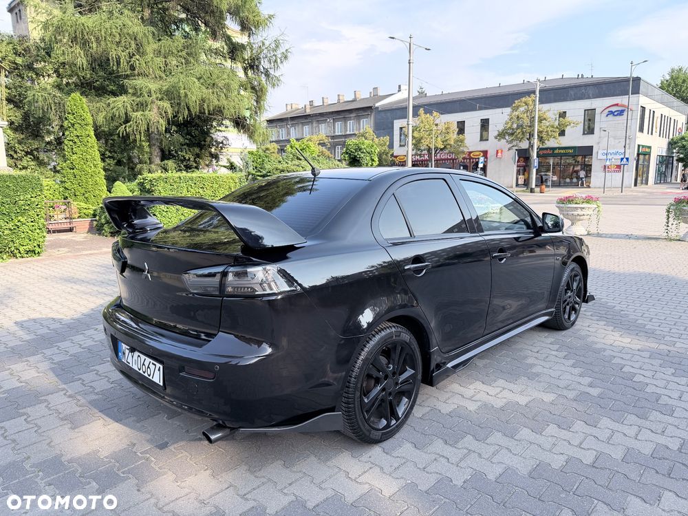 Mitsubishi Lancer - 17