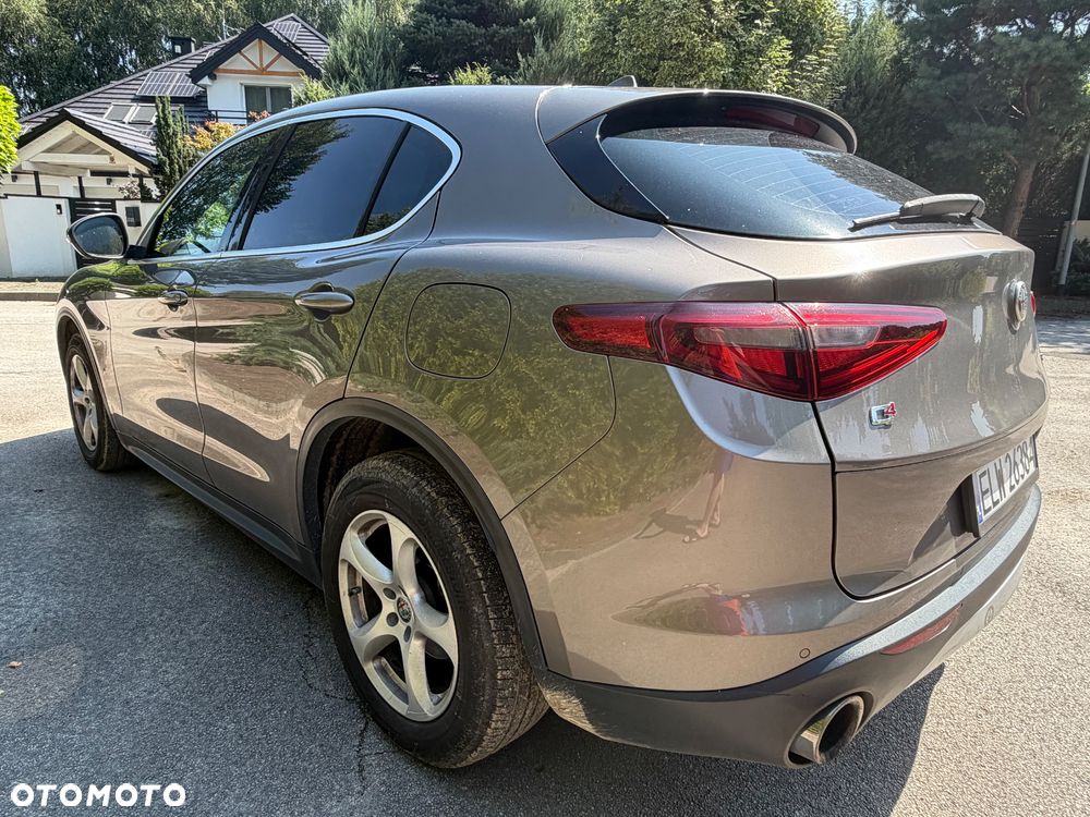 Alfa Romeo Stelvio 2.2 JTDM Q4 - 1