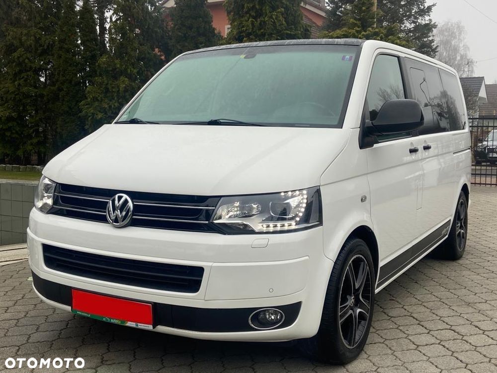 Volkswagen Multivan - 1
