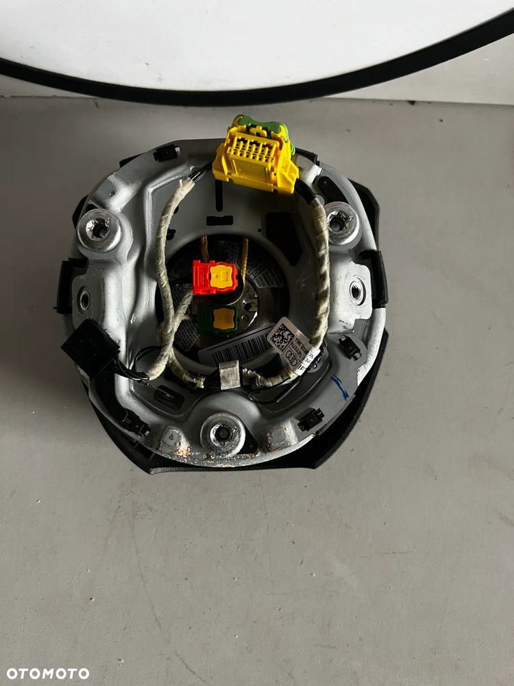 AUDI A4 B8 A5 PODUSZKA POWIETRZA KIEROWCY 3 RAMIENNA 8K0880201G Z INSTALACJĄ - 3