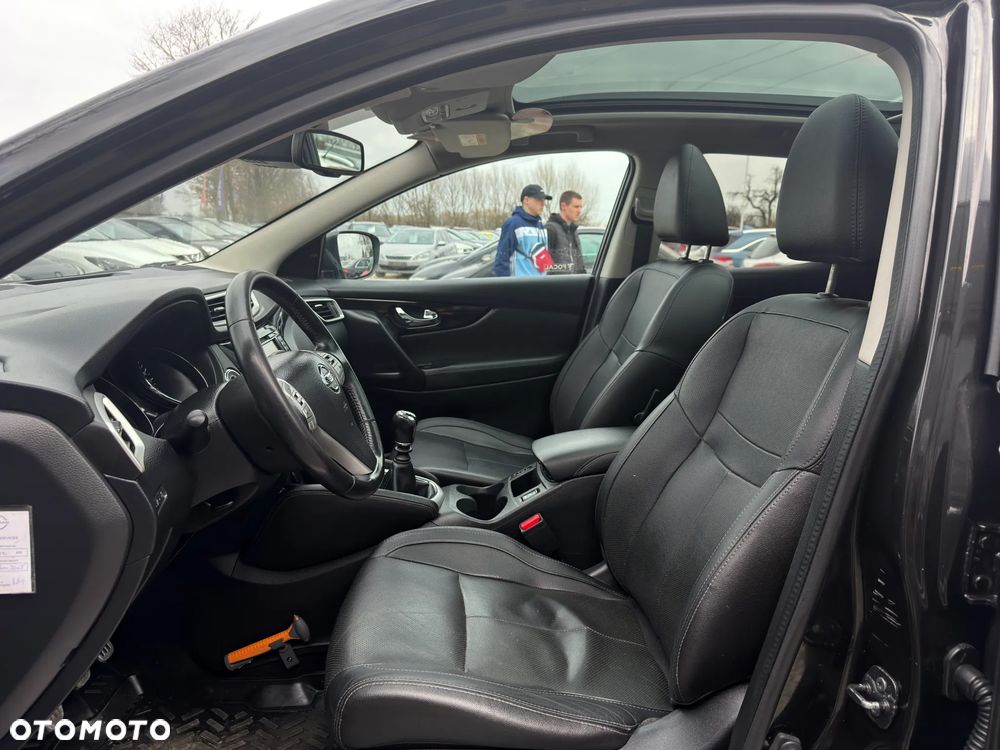 Nissan Qashqai 1.5 dCi N-WAY - 22