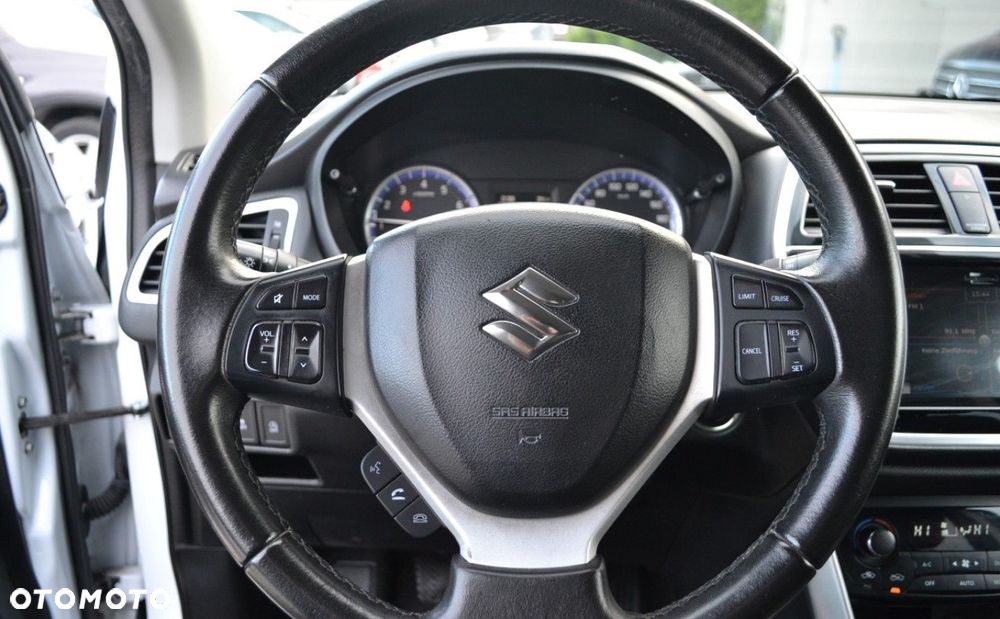 Suzuki SX4 S-Cross 1.0 Boosterjet Comfort - 22