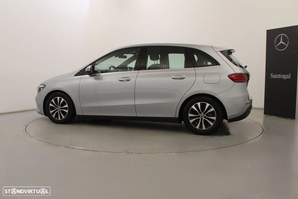 Mercedes-Benz B 180 d - 11