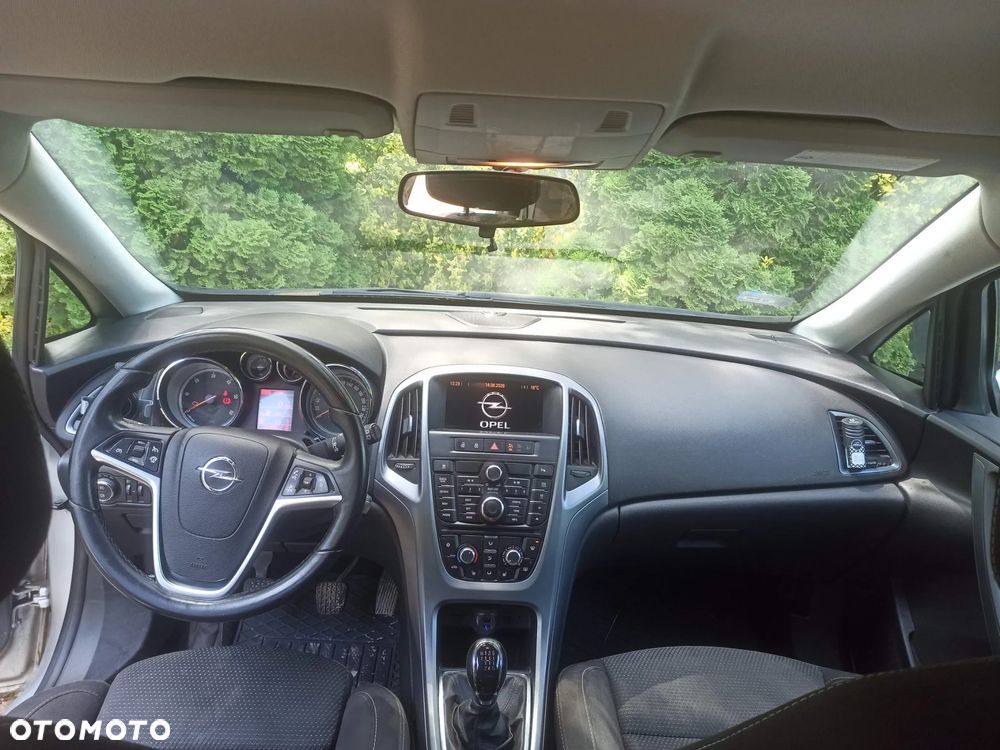 Opel Astra 1.7 CDTI EU5 - 10