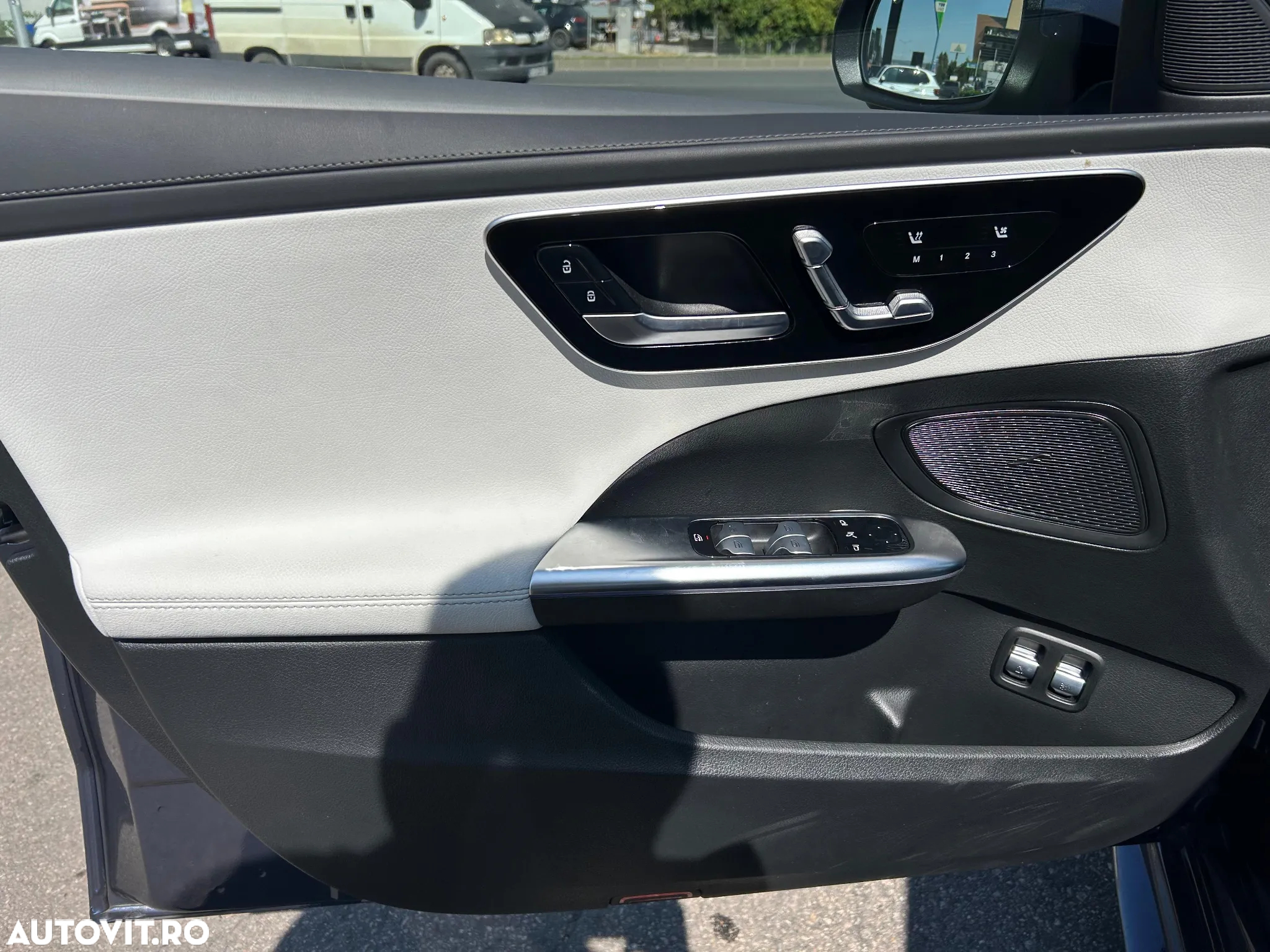 Mercedes-Benz C 300 PHEV 4MATIC - 9