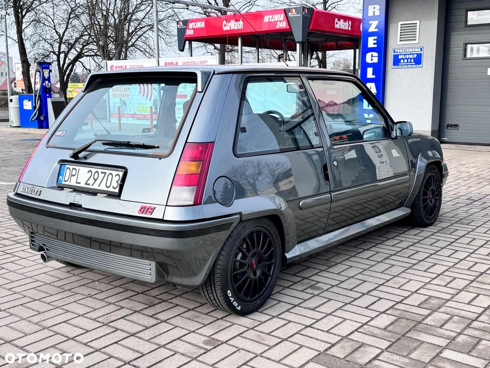 Renault 5 - 4