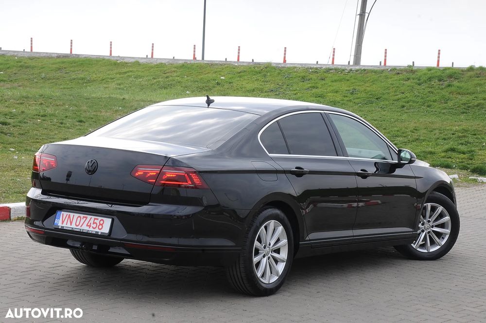 Volkswagen Passat 2.0 TDI SCR DSG BlueMotion Highline - 4