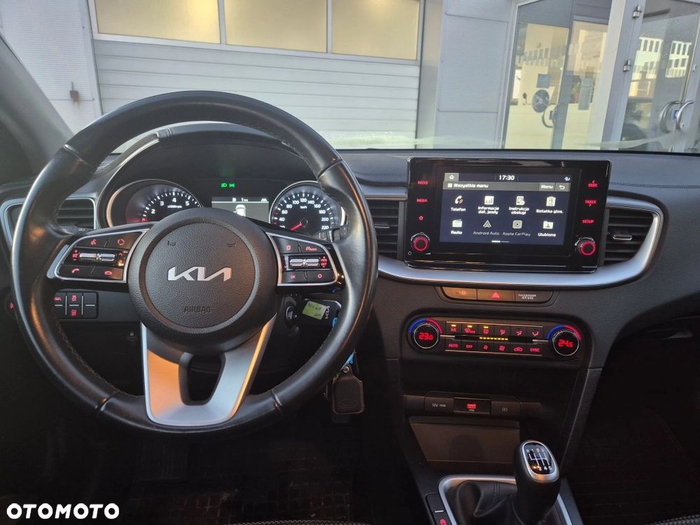 Kia XCeed 1.5 T-GDI M - 19
