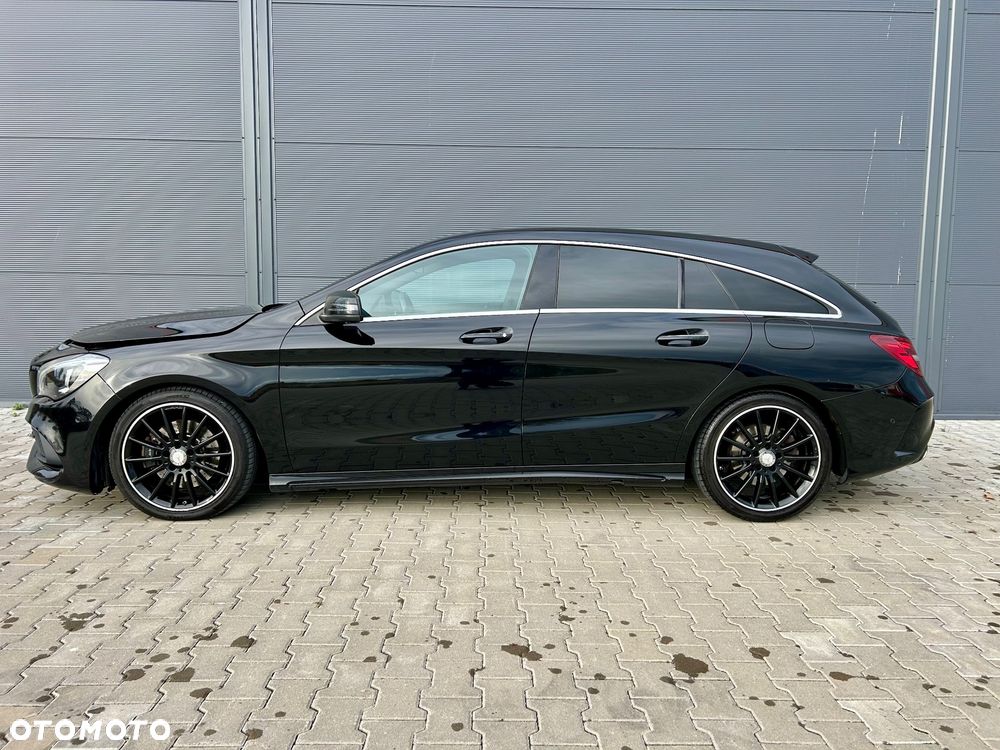 Mercedes-Benz CLA 220 4-Matic AMG Line - 6