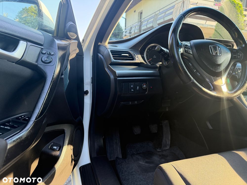 Honda Accord 2.0 Elegance - 4