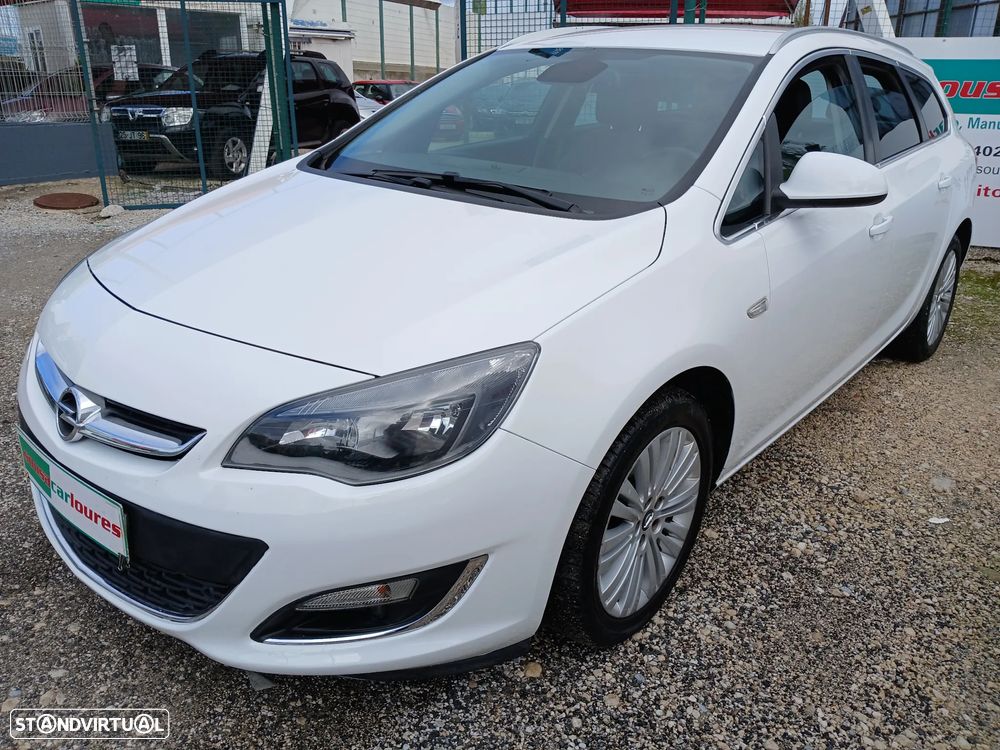 Opel Astra Sports Tourer 1.4 T Cosmo - 4