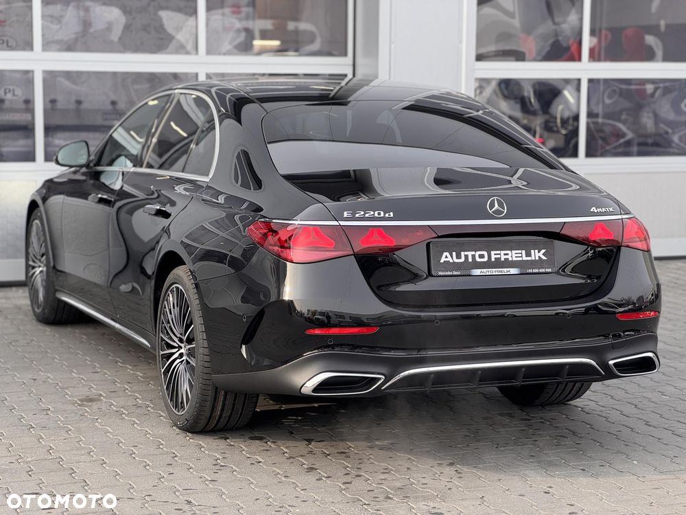 Mercedes-Benz Klasa E 220 d 4Matic 9G-TRONIC Edition AMG Line - 11
