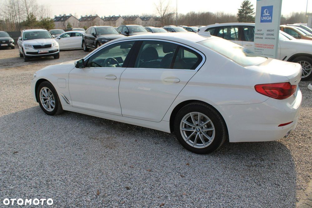 BMW Seria 5 - 10