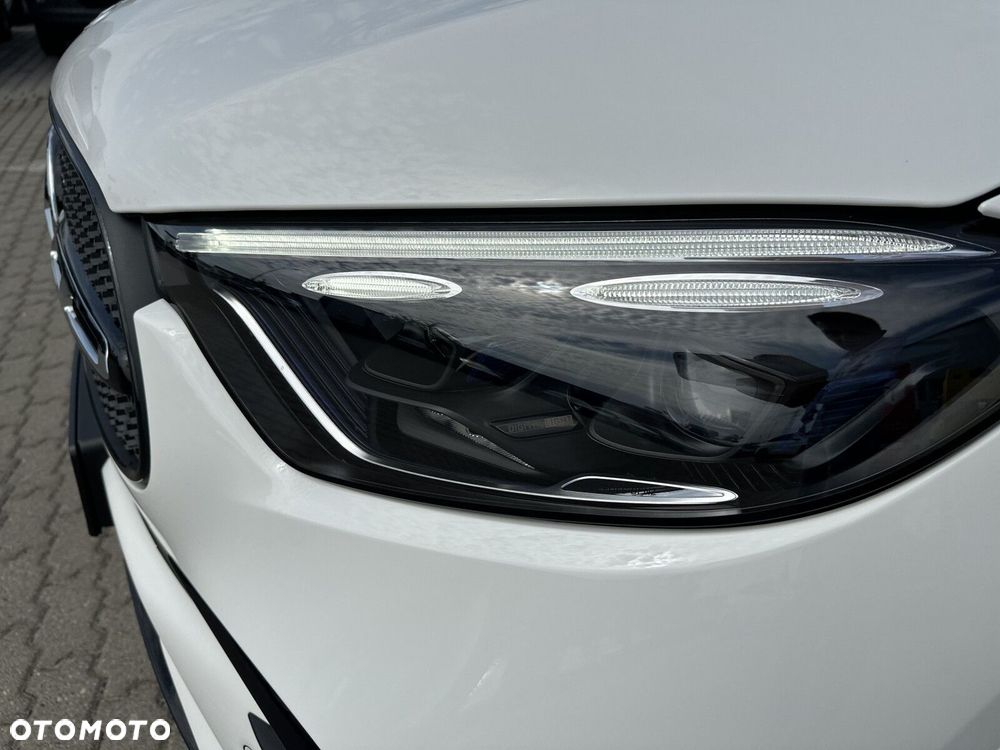 Mercedes-Benz GLC 220 d mHEV 4-Matic AMG Line - 10