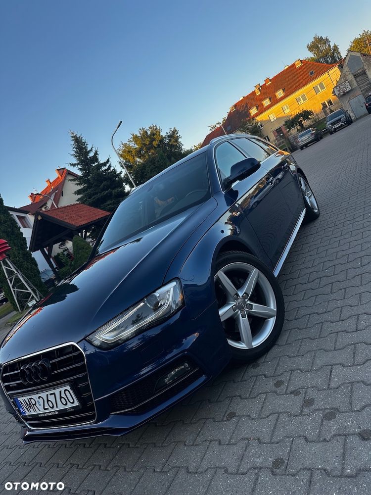 Audi A4 Avant 2.0 TDI Quattro S tronic - 17