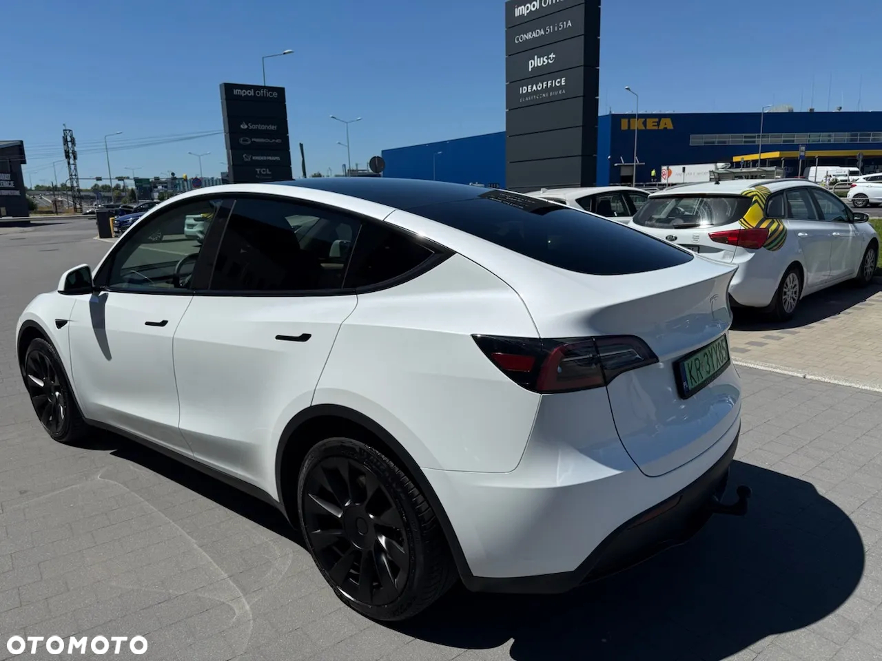 Tesla Y Long Range RWD - 2