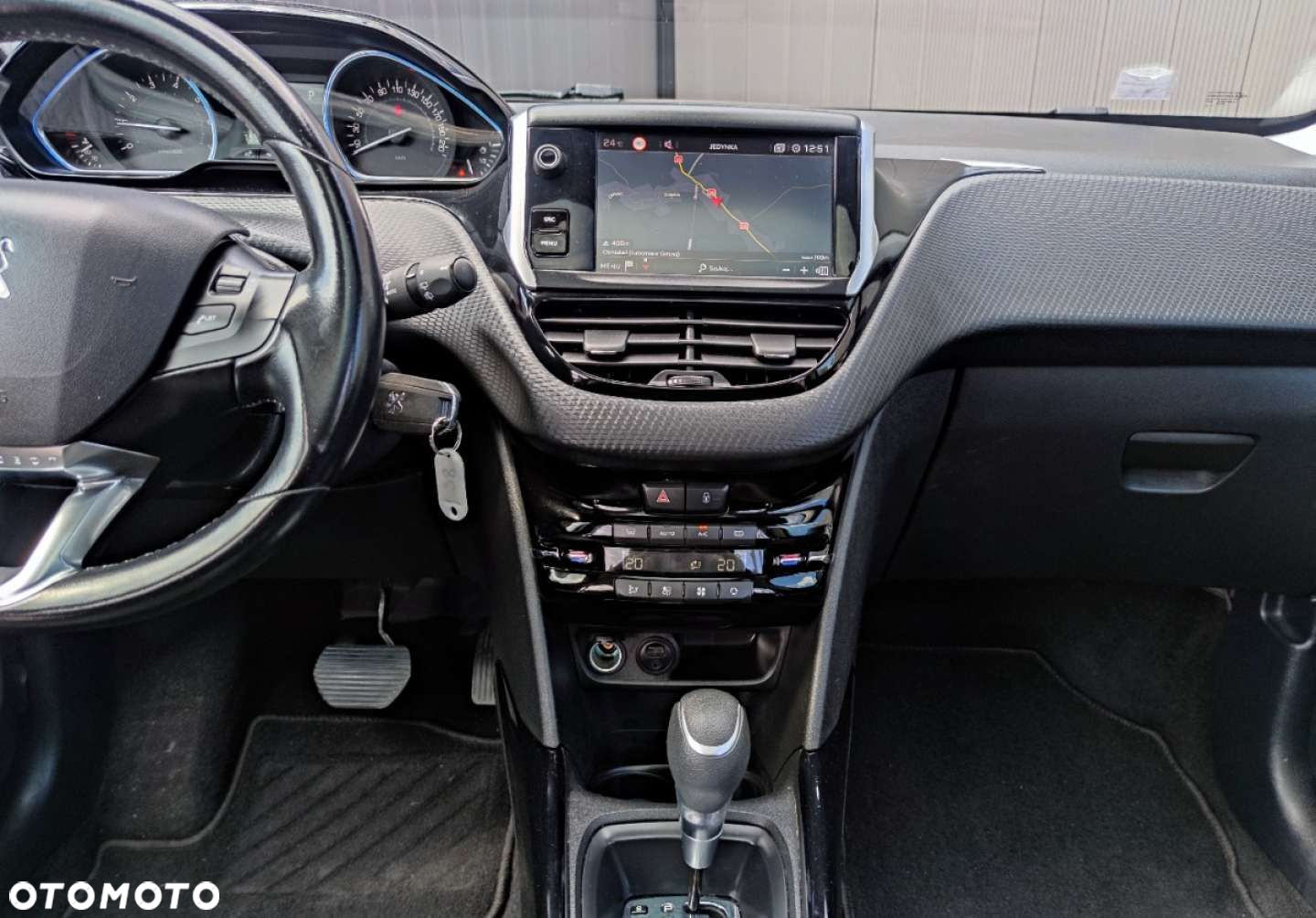 Peugeot 2008 PureTech 110 Stop&Start EAT6 Allure - 26