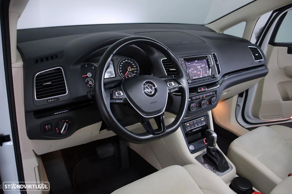 VW Sharan 2.0 TDI Highline DSG - 8
