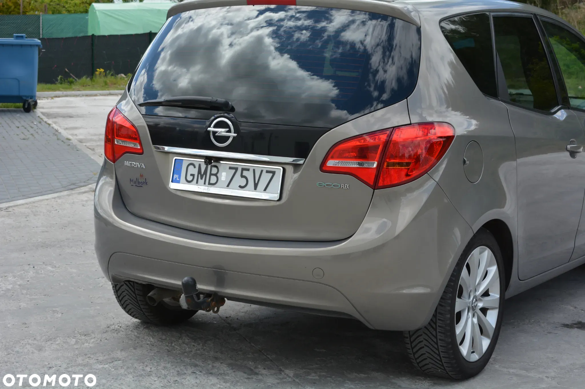 Opel Meriva 1.4 T Essentia S&S - 10