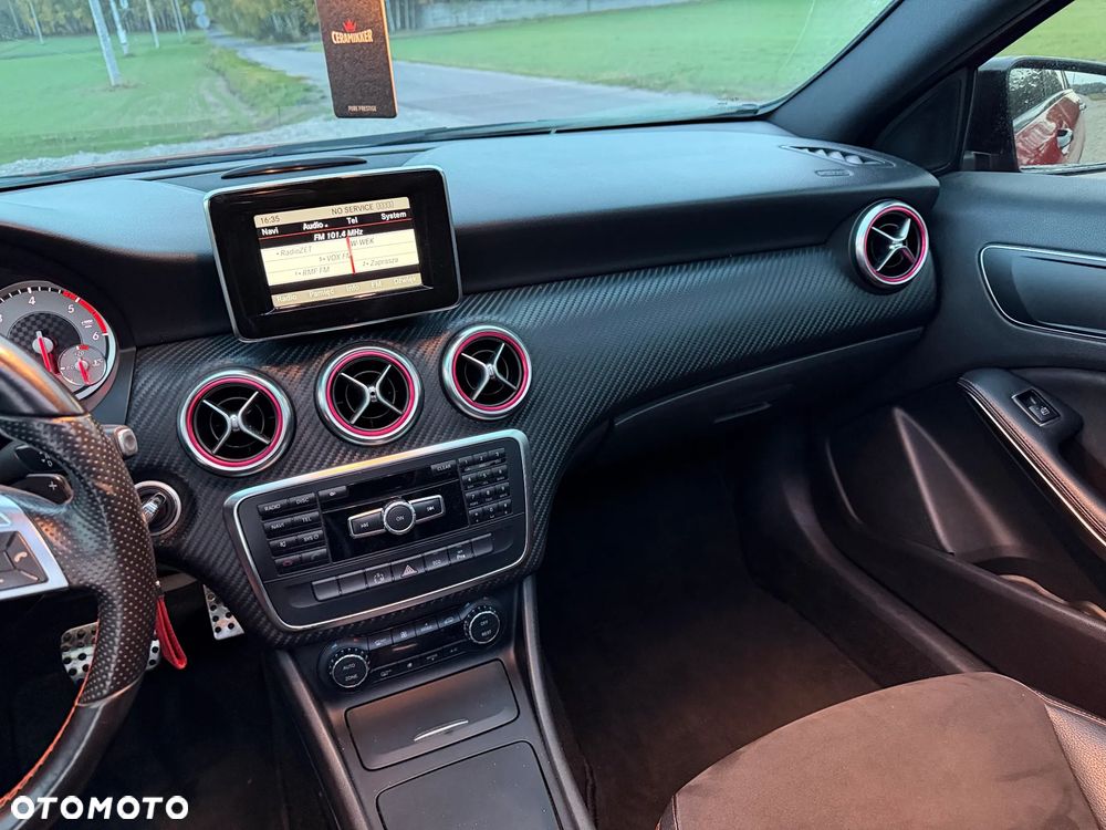 Mercedes-Benz Klasa A 200 CDI (BlueEFFICIENCY) 7G-DCT AMG Sport - 36