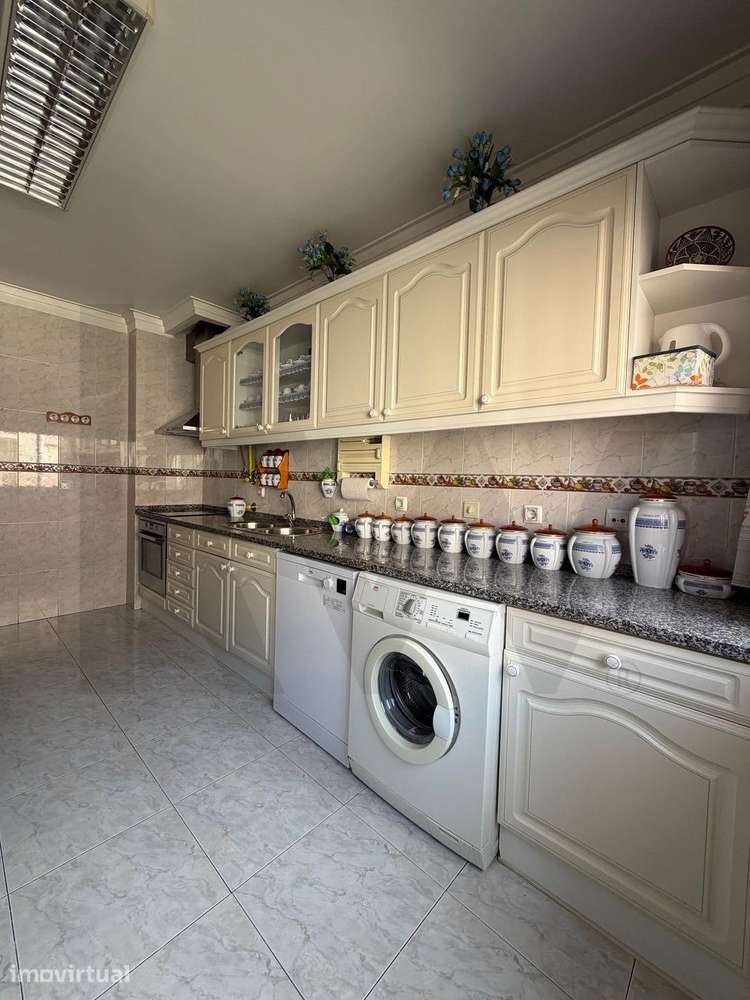 Excelente T2 pronto a habitar em Queluz - Grande imagem: 5/25