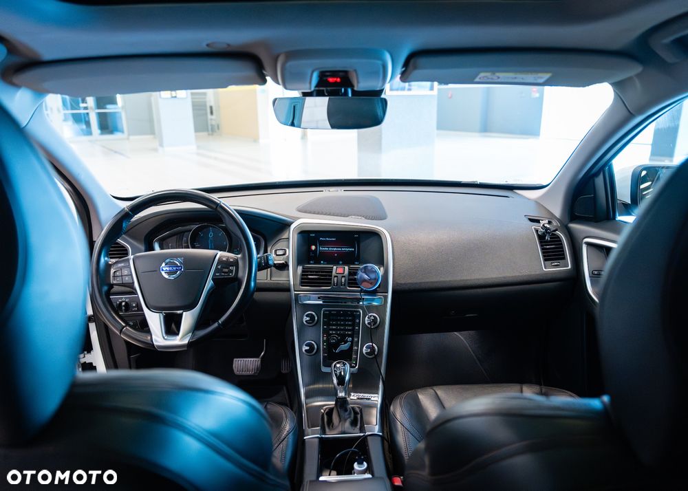 Volvo XC 60 D4 Drive-E Summum - 11