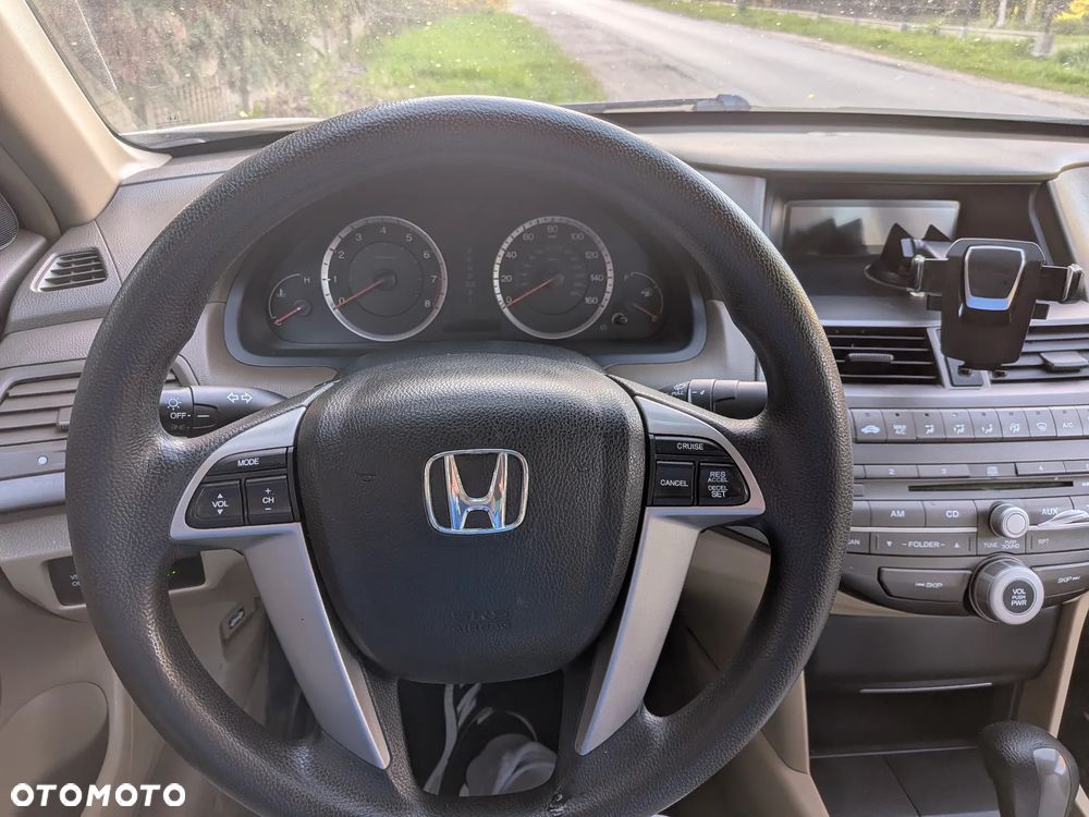 Honda Accord 2.4 Executive - 18