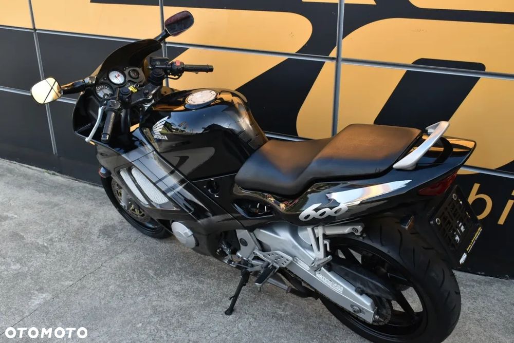 Honda CBR - 9